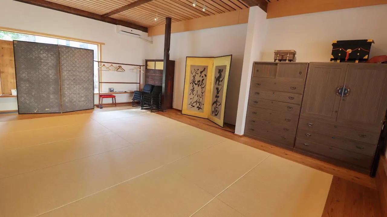 ホテル 旧邸稽古場 東京都 ゲストハウス